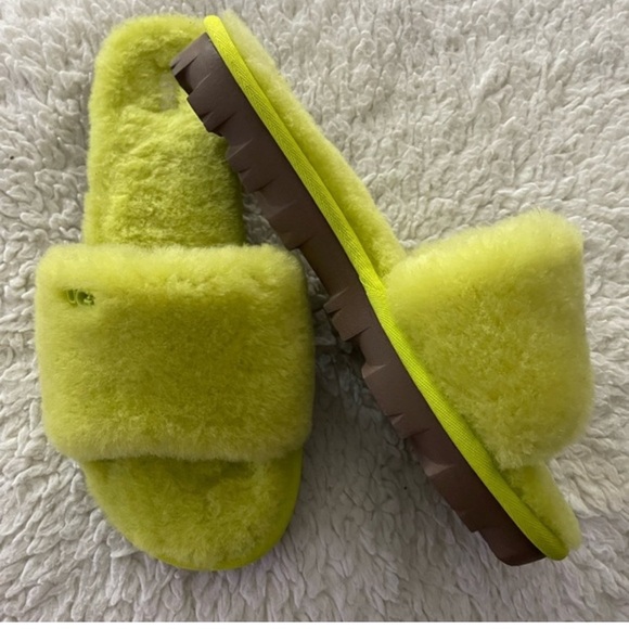 UGG Shoes - UGG women’s Bright Green Fluffy Slippers